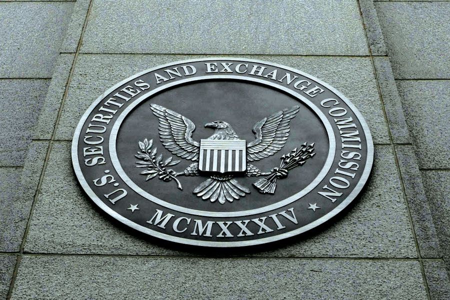 SEC chair hints at possible crackdown on stablecoins and stock tokens