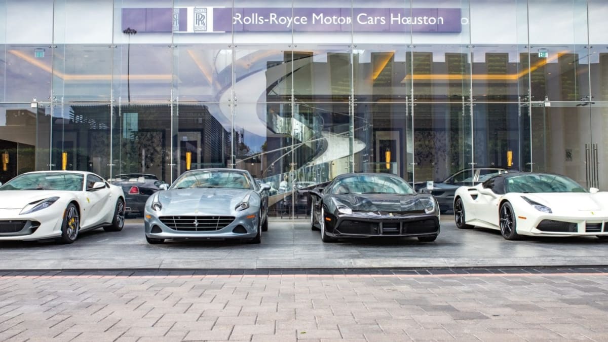 Auto dealer rolls out Bitcoin-backed loans for luxury car purchases