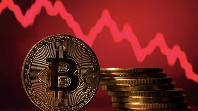 Over $470M in crypto liquidations as Bitcoin slides to four-month low