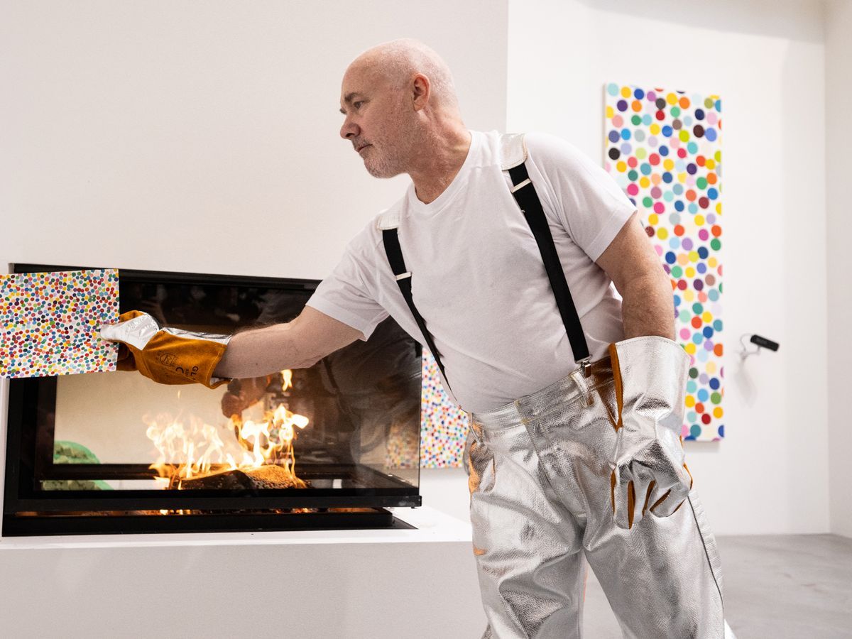 Damien Hirst torches hundreds of artworks linked to NFTs