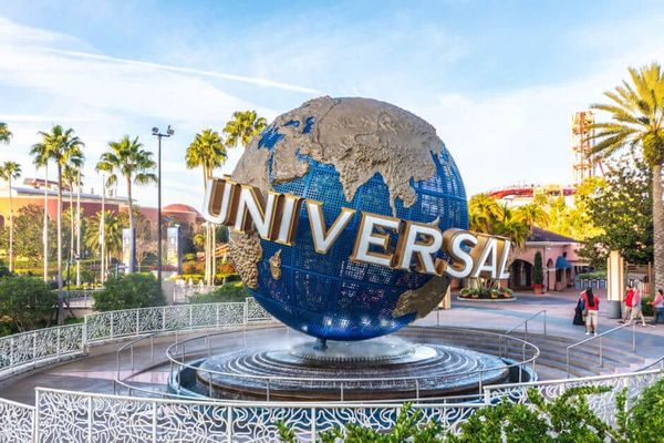 Universal Studios teams up with MoonPay on a Halloween-themed NFT scavenger hunt