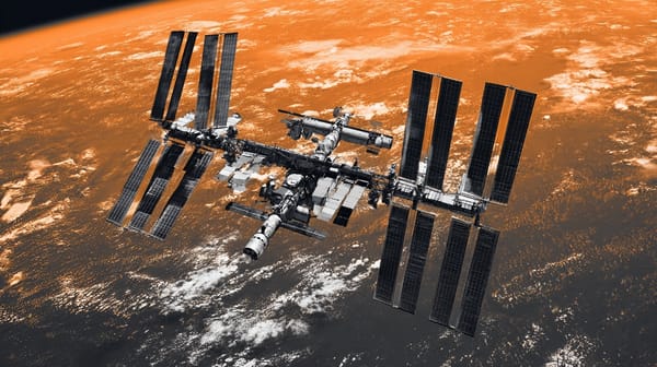 Fundstrat Internal Report Projects Crypto Drawdown Despite Tom Lee Bullish Stance